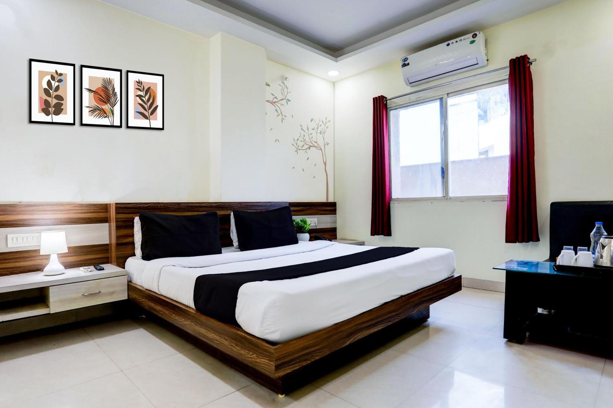 Super Townhouse Hoshangabad Road Near Aashima Mall Samarda Kaliāsot Exterior photo