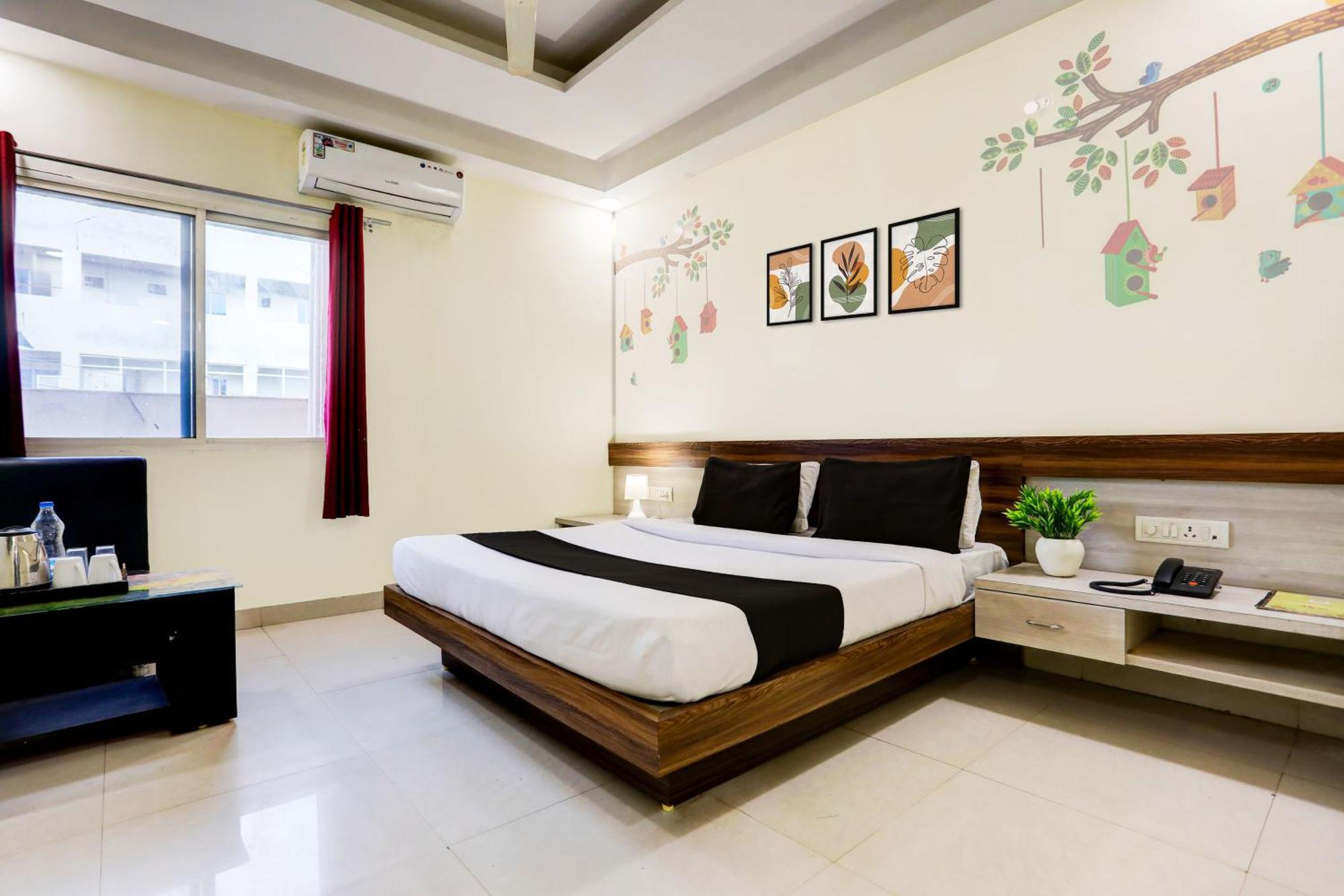 Super Townhouse Hoshangabad Road Near Aashima Mall Samarda Kaliāsot Exterior photo